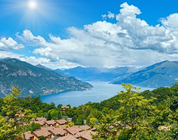 Het Comomeer weergave (Italië) — Stockfoto