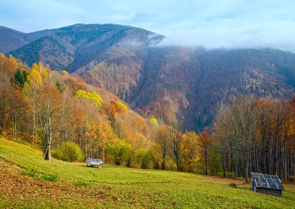 Herbstlicher Bergblick — Stockfoto