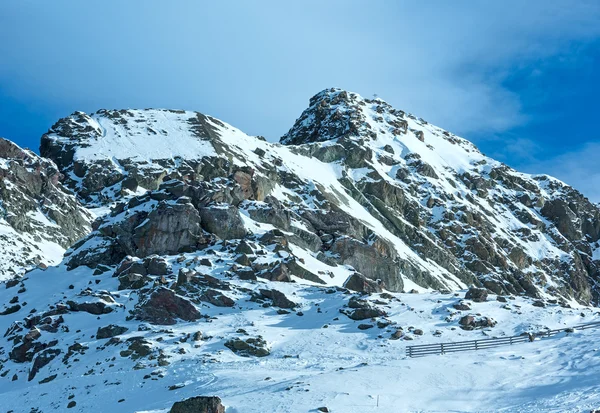 Winter rocky mountain view (Oostenrijk). — Stockfoto