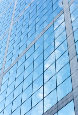 Gökdelen duvar bulut yansımalar