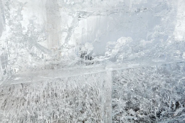 Parede transparente glacial de gelo com padrões . — Fotografia de Stock