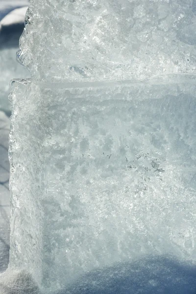 Jeges blokk jég Vértes. — Stock Fotó