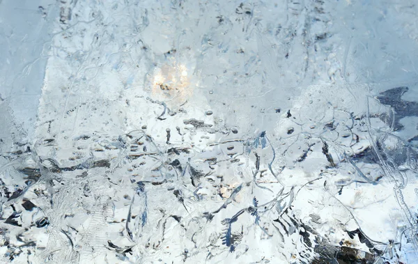 Parede transparente glacial de gelo com padrões . — Fotografia de Stock