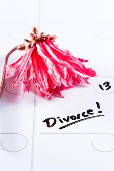 Concept image for a divorce — Stock Photo, Image