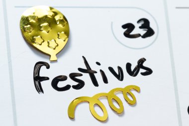 Aralık 23, festivus 