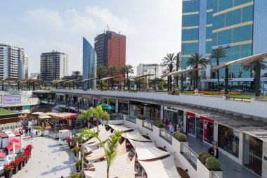 Larcomar, Lima'da alışveriş merkezi