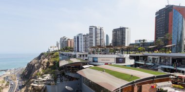 Larcomar, Lima'da alışveriş merkezi