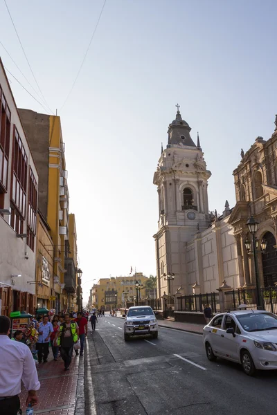 Människor och livsstil i Lima — Stockfoto