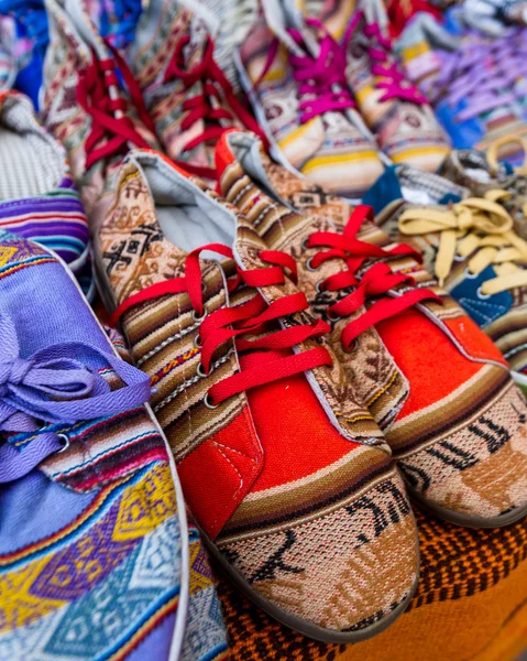 Handgefertigte peruanische Schuhe — Stockfoto