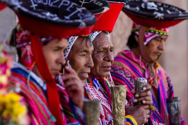 Ancianos quechua en el Valle Sagrado — Foto de Stock