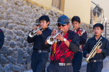 Grup caddede waling yaşamak 