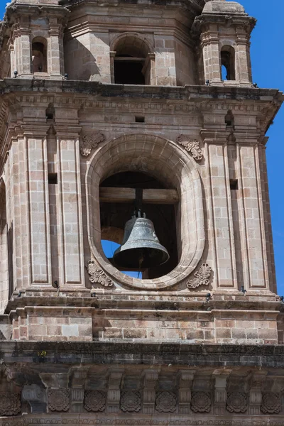 Nagy bell, a templom — Stock Fotó