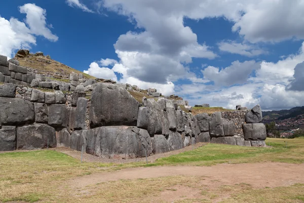 Sitio inca de Saqsaywaman en Perú — Foto de Stock