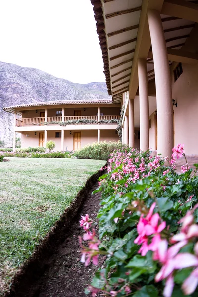 Mooi hotel, tuinieren in Peru — Stockfoto