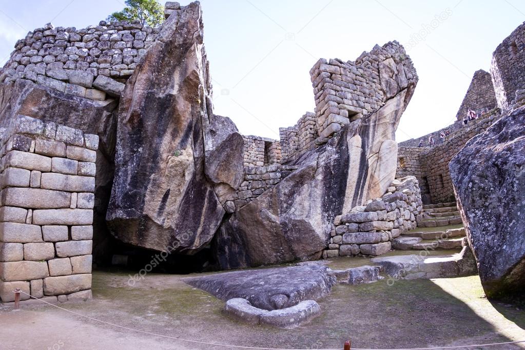 The condor temple in Machu pichu