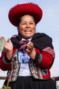 Chinchero Weaver kadında