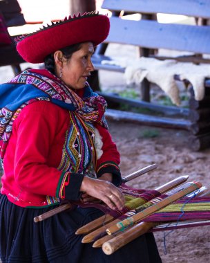 Weaver woman in Chinchero clipart