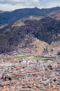 Cusco şehirden sitesaqsaywaman görünümünü 