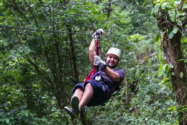 Zip line canopy tours in Costa Rica — Stockfoto