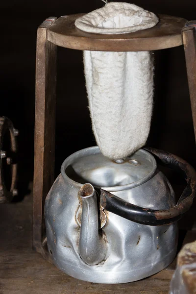 Eski stil kahve makinesi — Stok fotoğraf