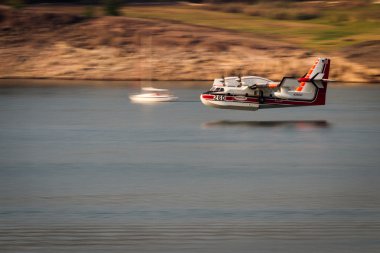 Yangın söndürme uçağı 