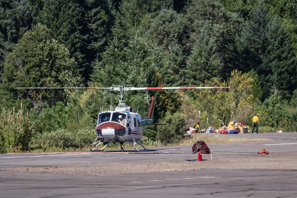 Fire fighter helicopters — Stock Photo, Image