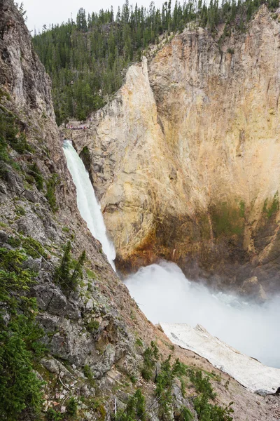 Niższe zakochuje się w yellowstone — Zdjęcie stockowe