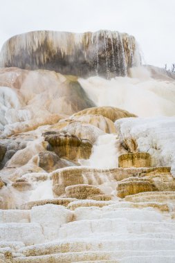 renkli maden yatakları 