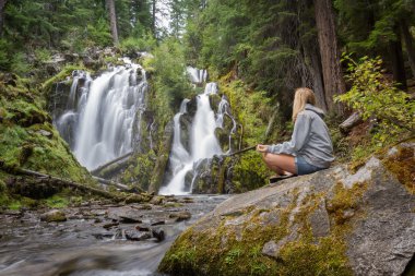 Oregon güzel şelale