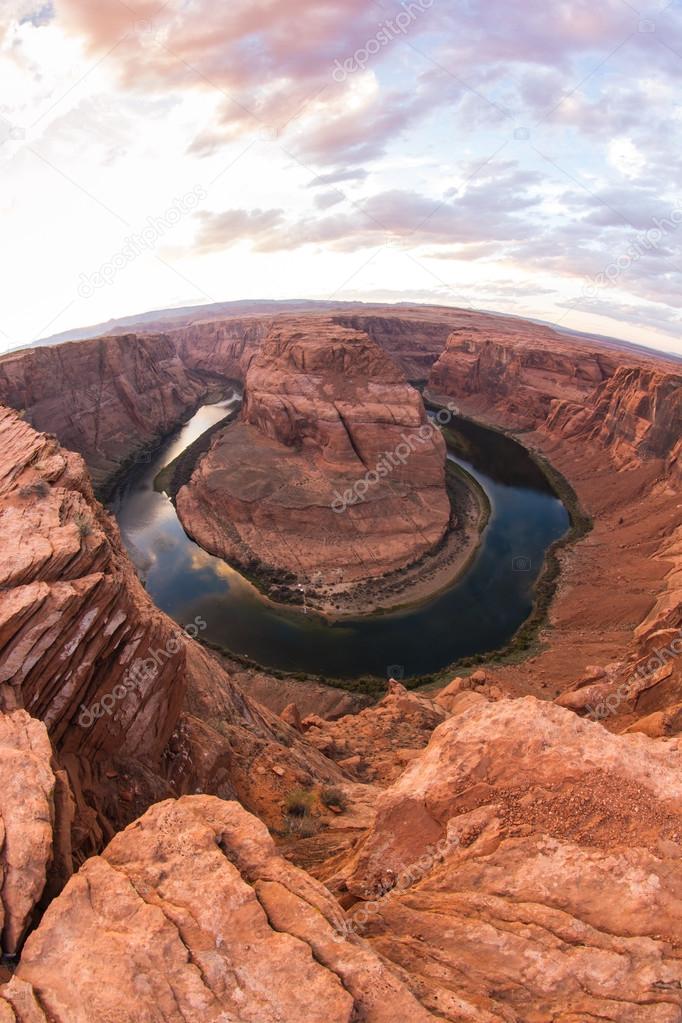 horse shoe bend at sunset