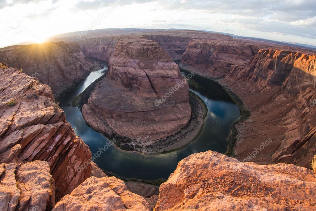 horse shoe bend at sunset