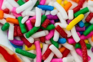 Sprinkles farklı renklerde