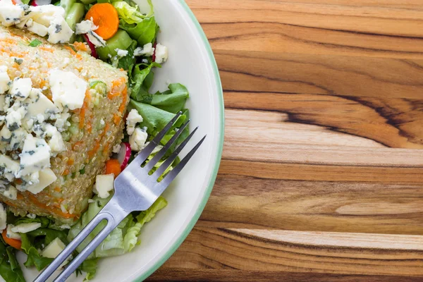 Quinoa salad — Stock Photo, Image