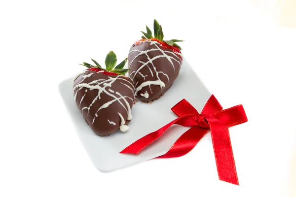 Chocolate covered strawberries — Stock Photo, Image