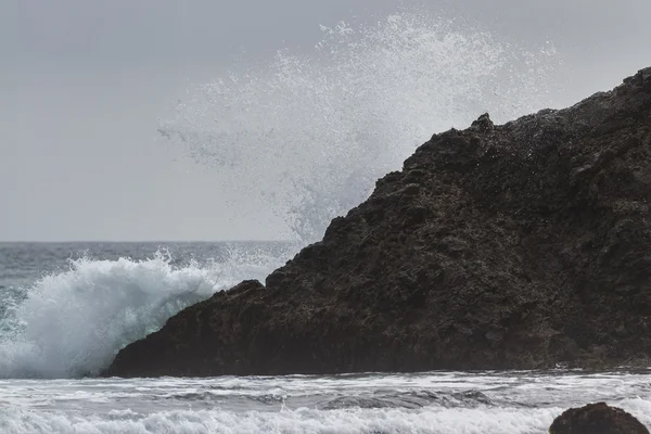 Espirro de onda — Fotografia de Stock