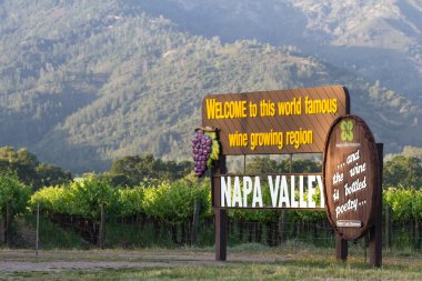 Napa Valley hoş geldiniz işareti 