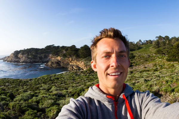 Selfie on the coast — Stock Photo, Image