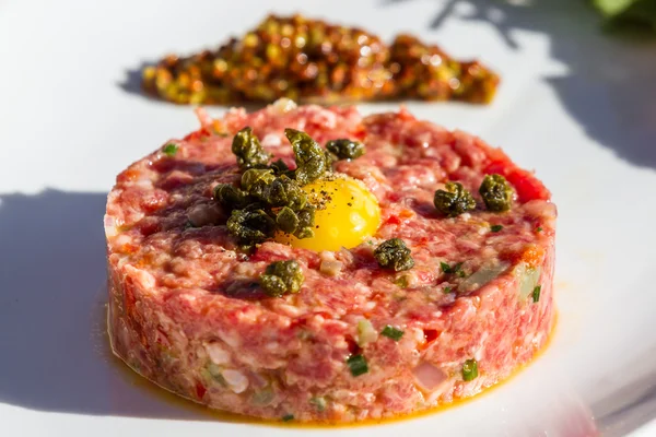 Tartare de boeuf — Photo