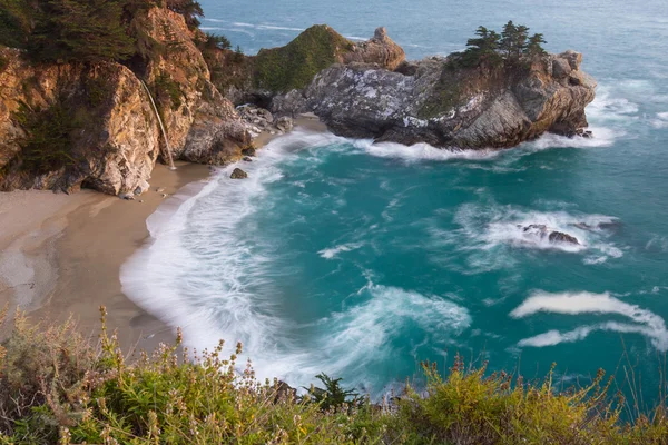 Cascada costera, California — Foto de Stock