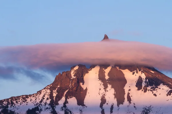 Mt Thielsen, Oregon — Zdjęcie stockowe