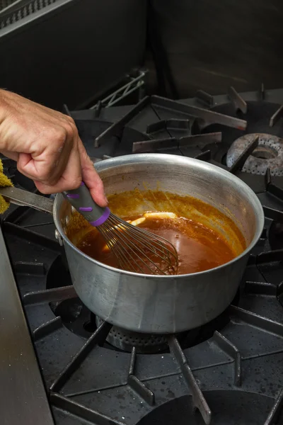 Making fresh caramel — Stock Photo, Image
