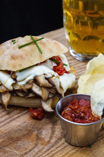 Sandwich ai funghi vegetariani — Foto Stock