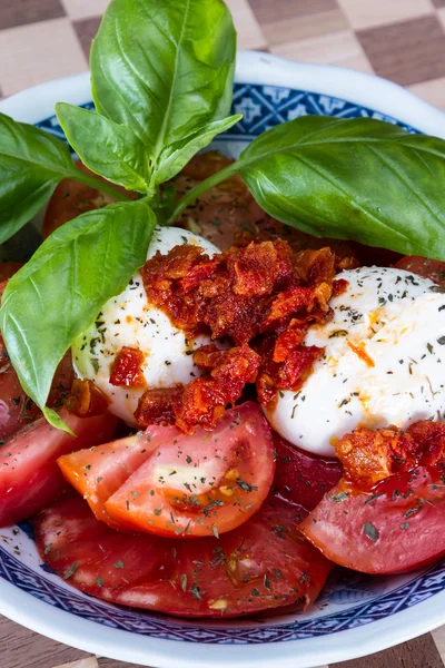 Tomato mozzarella salad — Stock Photo, Image