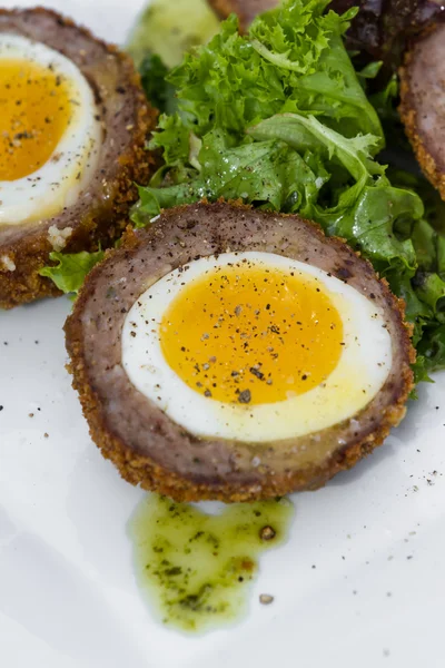 Serving of scotch eggs — Stock Photo, Image