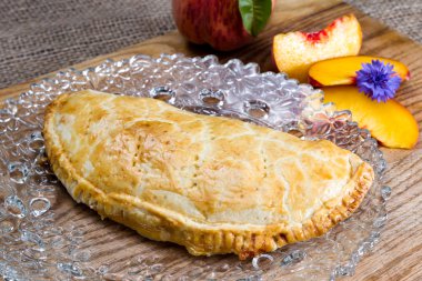 Organik şeftali ciro