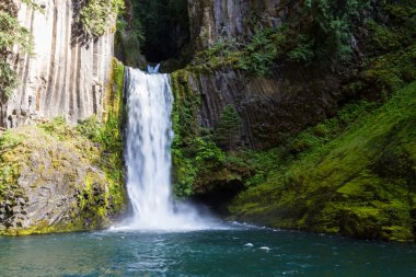 Toketee Falls, Oregon