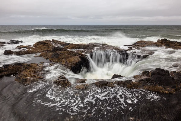 Thor 's well, oregon — Stockfoto