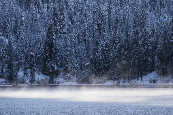 Steam on the water — Stock Photo, Image