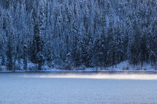 Steam on the water — Stock Photo, Image