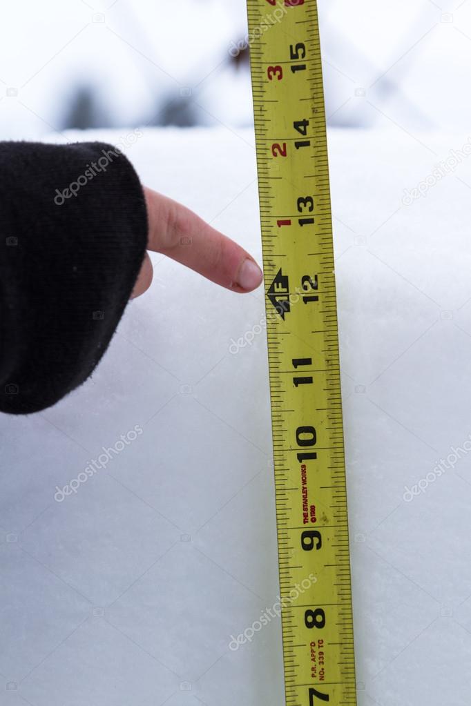 measuring snow fall